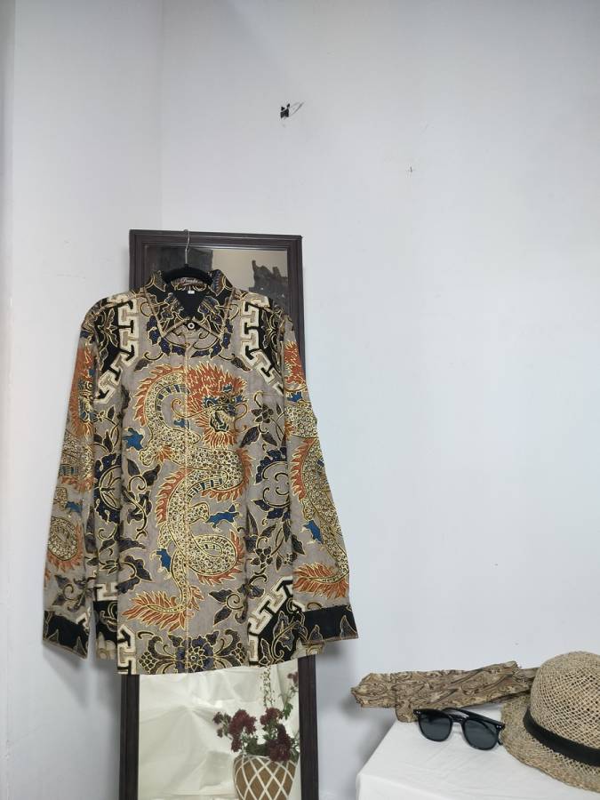 Kemeja Batik Tulis Prada
