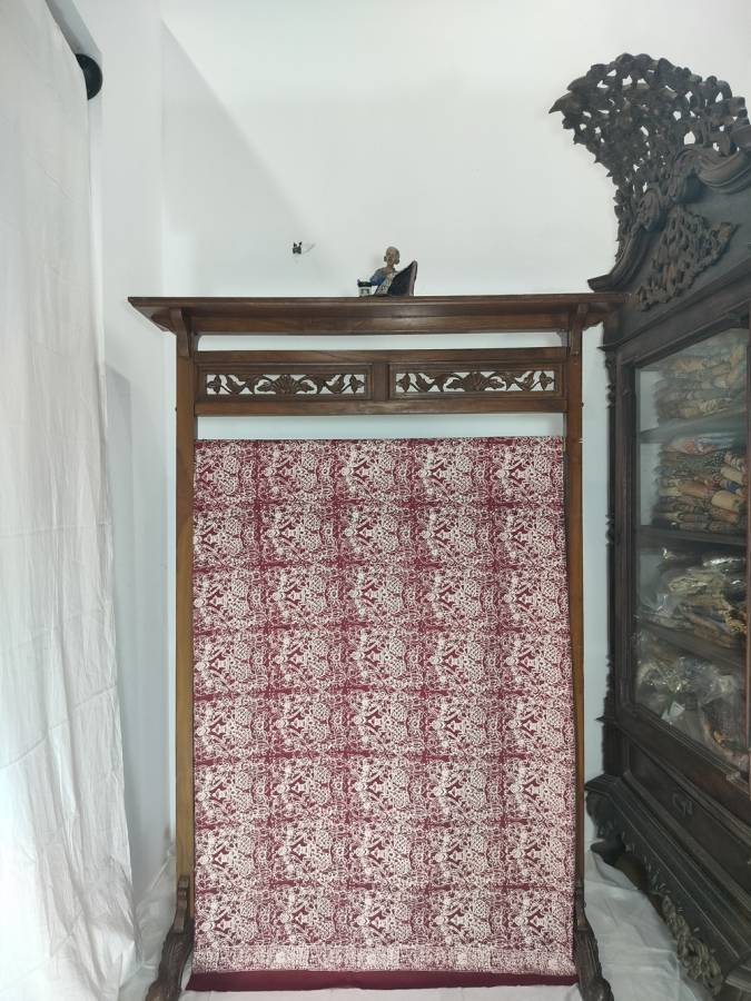 Kain batik 1 warna ukir gebyok
