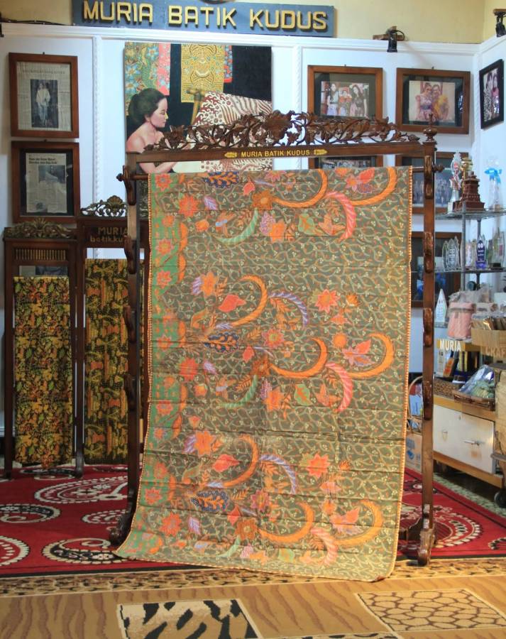 Batik Klasik Bucketan